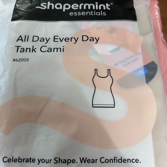 Shapermint Essentials Cream Tank Cami - Picture 1 of 3